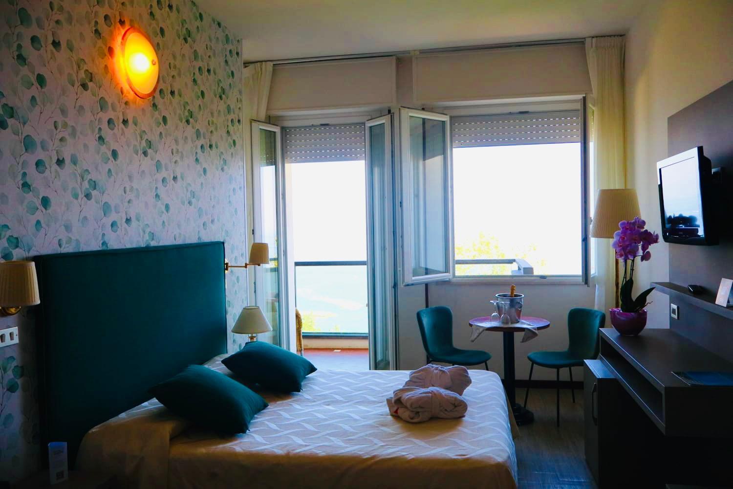 Hotel Majestic Gabicce Mare Dış mekan fotoğraf