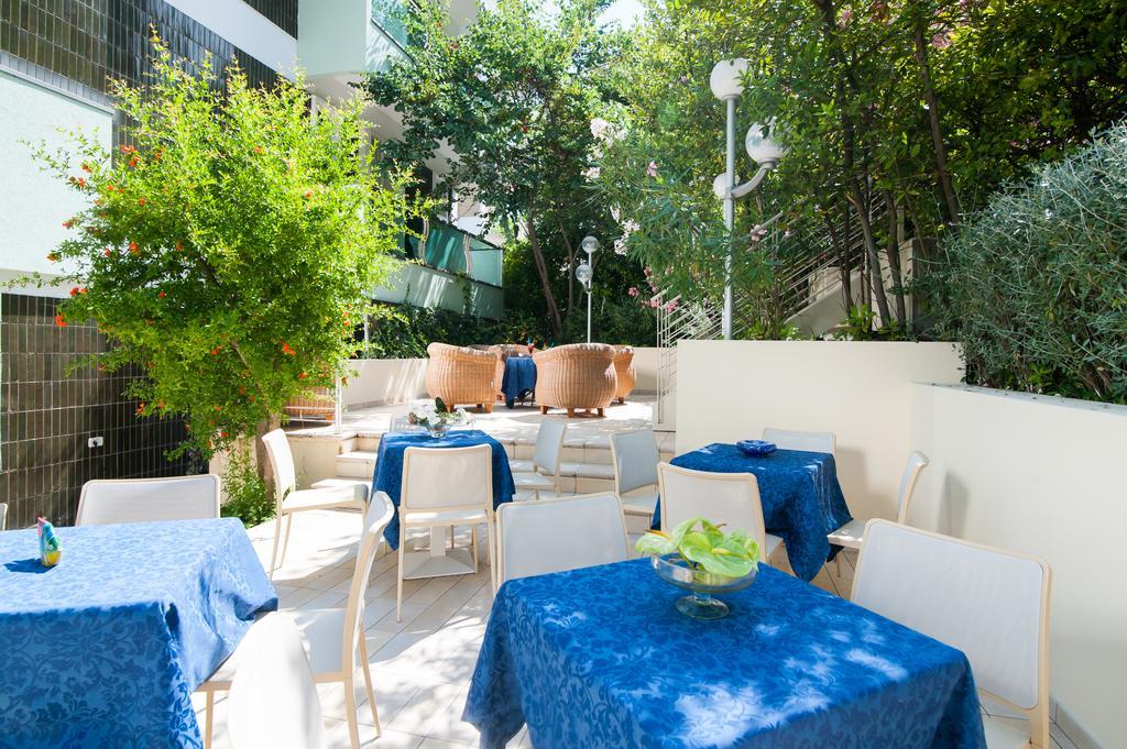 Hotel Majestic Gabicce Mare Dış mekan fotoğraf